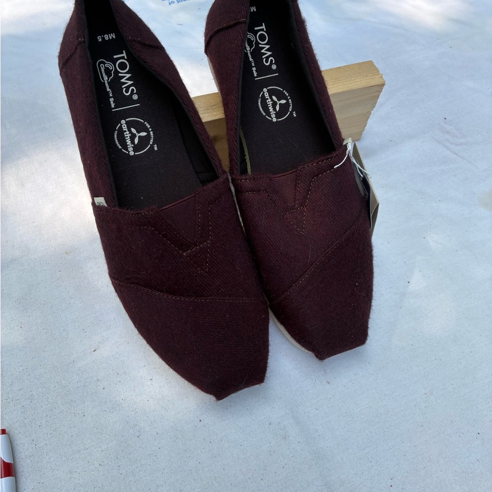 TOMS Men's Dark Red Slip-On Loafers